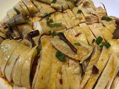 -蔼若春.传承三十年云南菜(金碧公园店)