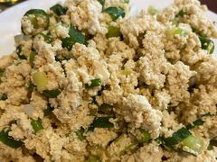小葱豆腐-玫瑰红烤羊排(北新桥三条店)