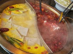 -小天鹅火锅·一线江景洪鼎旗舰店(洪崖洞店)