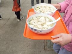 -周震馄饨