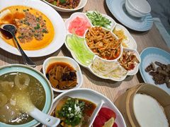 鱼想肉丝-小雅木姜子烤鸡·贵州菜(鸿通城店)