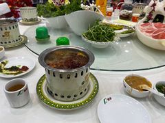 -百草滩羊·长江大酒店餐饮中心