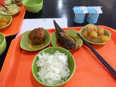 -泰州之星奔驰4S店(海陵店)