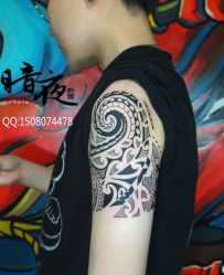 -暗夜tattoo纹身工作室