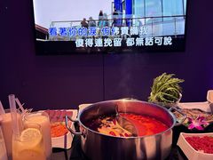 -唯爱KTV聚会餐厅(仙林东城汇店)