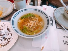 -菌子鲜汤野生菌锅
