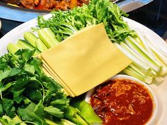 -炖四方东北铁锅炖·烧烤小龙虾(中豪国际店)