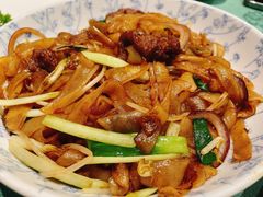 乾炒牛河-誉八仙粤菜(万象天地店)