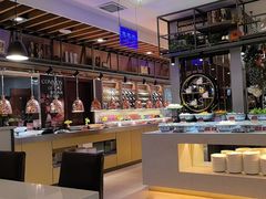-腾阁自助餐厅(朝林广场店)