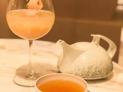 荔枝白茶-théATRE 茶聚场(王府中環店)