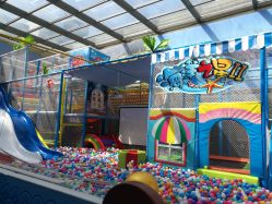 -小玩家儿童主题乐园(世茂广场店)