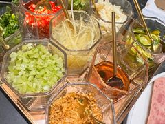 -红鼎豆捞·非遗鲍皇汤火锅(宝丰路店)