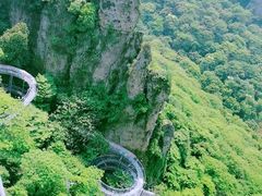 -马仁奇峰