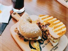 -Catch Bagel(芳草地店)