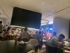 -涨巢·潮玩水疗局