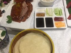 精品烤鸭半只-京味民福烤鸭店(建设四马路店)