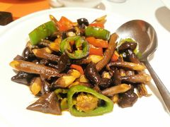 岩烧黑鸡枞菌-若蘭慈·无国界素食料理(欢乐海岸店)