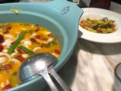 -周渝食惦·酸菜鱼精致川菜(横岗店)