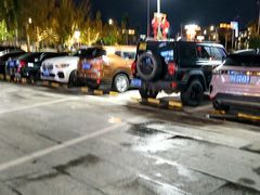 -北京华联万柳购物中心-停车场