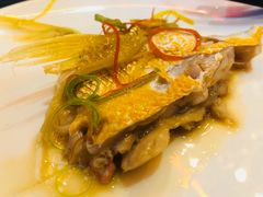 -YUE·6·西式融合餐厅(外滩六号店)