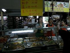 -班赞海鲜市场胖阿姨加工点