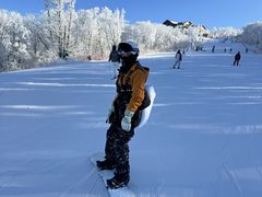-中旅松花湖滑雪场