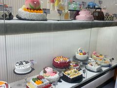 面包甜点陈列柜-红房子蛋糕(大梁路店)