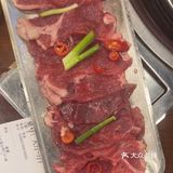 吃黔夺夺赚钱多多 上个周末和朋友去尝了酸汤火锅