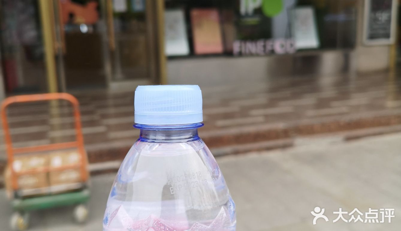 被因为颜值种草的，买了两个墩墩…