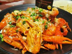 -巴厘龙虾·榜首油焖大虾(音乐学院·沿江酒馆店)