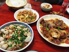 -芦茨金富饭庄·25年老字号·专做稻草鸡