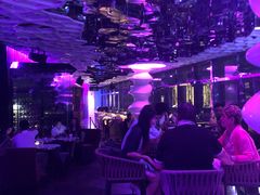 -OZONE 顶楼酒吧(香港丽思卡尔顿酒店)