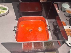-左庭右院鲜牛肉火锅黑金店(陆家嘴中心店)