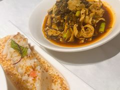 -江城小馆陕南妈妈菜·全球旅行餐厅(钟楼店)