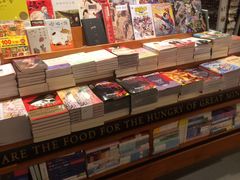 -西西弗书店&矢量咖啡(凯德晶萃广场店)