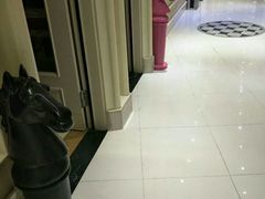 -自由港KTV(王子公主金平店)