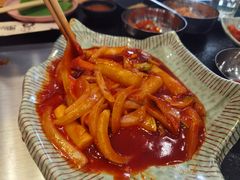 -臻牛烤肉