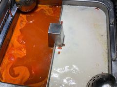 -海底捞火锅(金山百联店)