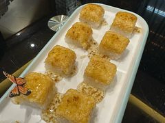 -东口码头·烧鸽子·鱼头泡饼·地方菜(金鹰悦城店)