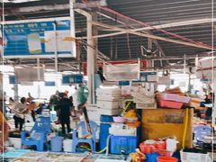 -霞涌市场海鲜摆卖区