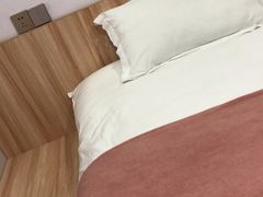 -麓舍全景太湖温泉别墅团建拓展会议亲子