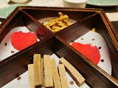 -成隆行·蟹王府(九江路店)