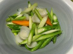 山茶油九年百合爆鲜蔬-北京王府井希尔顿酒店·秦唐中餐厅Chynna