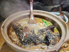 柴火稻草鱼-吃饭皇帝大土家民族菜(正大广场店)