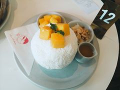 -Cheevit Cheeva(Sirimangkalajarn)