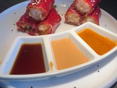 -蝴蝶里·粤菜·点心(滨江龙湖店)