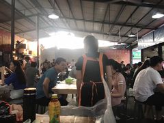 大堂-五七小李子油焖大虾(总店)