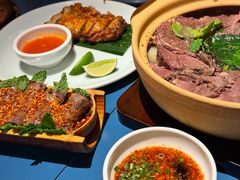 -一坐一忘云南菜(嘉里中心店)
