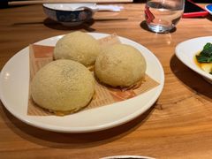 雪山山楂叉烧包-颐和•海鲜砂锅粥•啫啫煲(奥林匹克广场店)