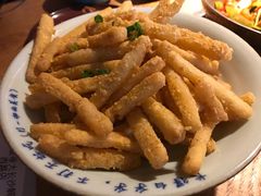 咸蛋黄炒茄子-吃饭皇帝大(解放西路店)